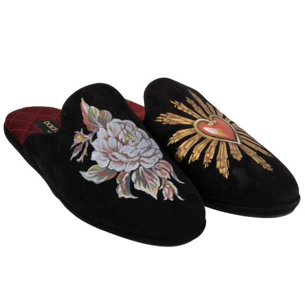 Pantoffel Schuhe YOUNG POPE aus Wildleder mit handbemahlten Rosen und Herz in Schwarz von DOLCE & GABBANA