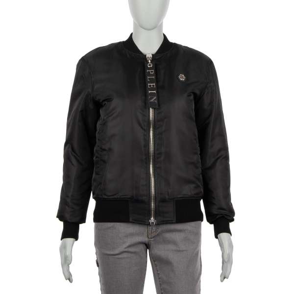 Gefütterte Bomber Jacke aus Nylon mit großem Playboy Bunny Logo aus Kristallen in Schwarz, Plein Stickerei, Lederband mit Logo und Philipp Plein Playboy Logos von PHILIPP PLEIN x PLAYBOY