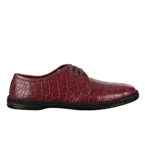 Exclusive and rare formal crocodile leather derby shoes in bordeaux red with sole made of leather and rope by DOLCE & GABBANA
