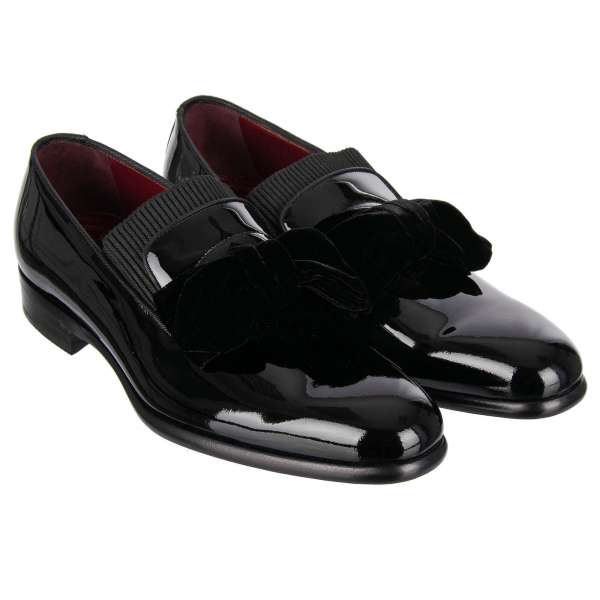 Lackleder Loafer Schuhe mit Samt Schleife in Schwarz von DOLCE & GABBANA