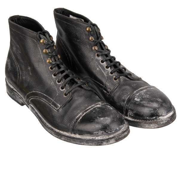 Vintage Look Leather Boots BERNINI with lace closure in black by DOLCE & GABBANA 