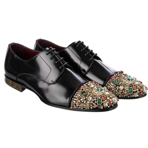 Exklusive und elegante Derby Schuhe aus Glattleder mit Kristall Schmuck und "L'Amore e' bellezza" Absatz in Schwarz von DOLCE & GABBANA