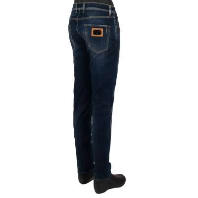 Distressed 5-Pockets Jeans Hose Slim Metall Logo Schild Silber Blau 52 L
