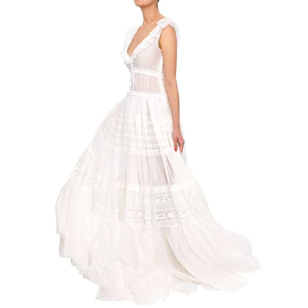 Long, silk and cotton blend wedding / summer dress with floral lace and puff elements in white by DSQUARED2