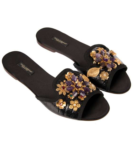 Kaiman Leder Slide Sandalen BIANCA mit Kristallen und Messing Schmuck in Schwarz von DOLCE & GABBANA