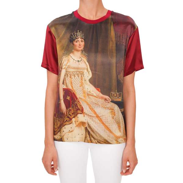 Silk T-Shirt / Top with royal Queen painting print in red by DOLCE & GABBANA
