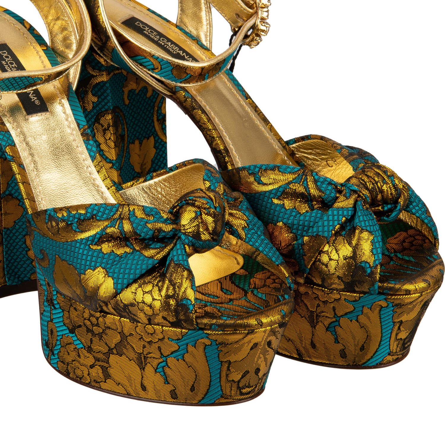 新作*DOLCE&GABBANA* Kiera クリスタル&ブロケードミュール 花柄 Kiera floral embellished brocade mules in multicoloured