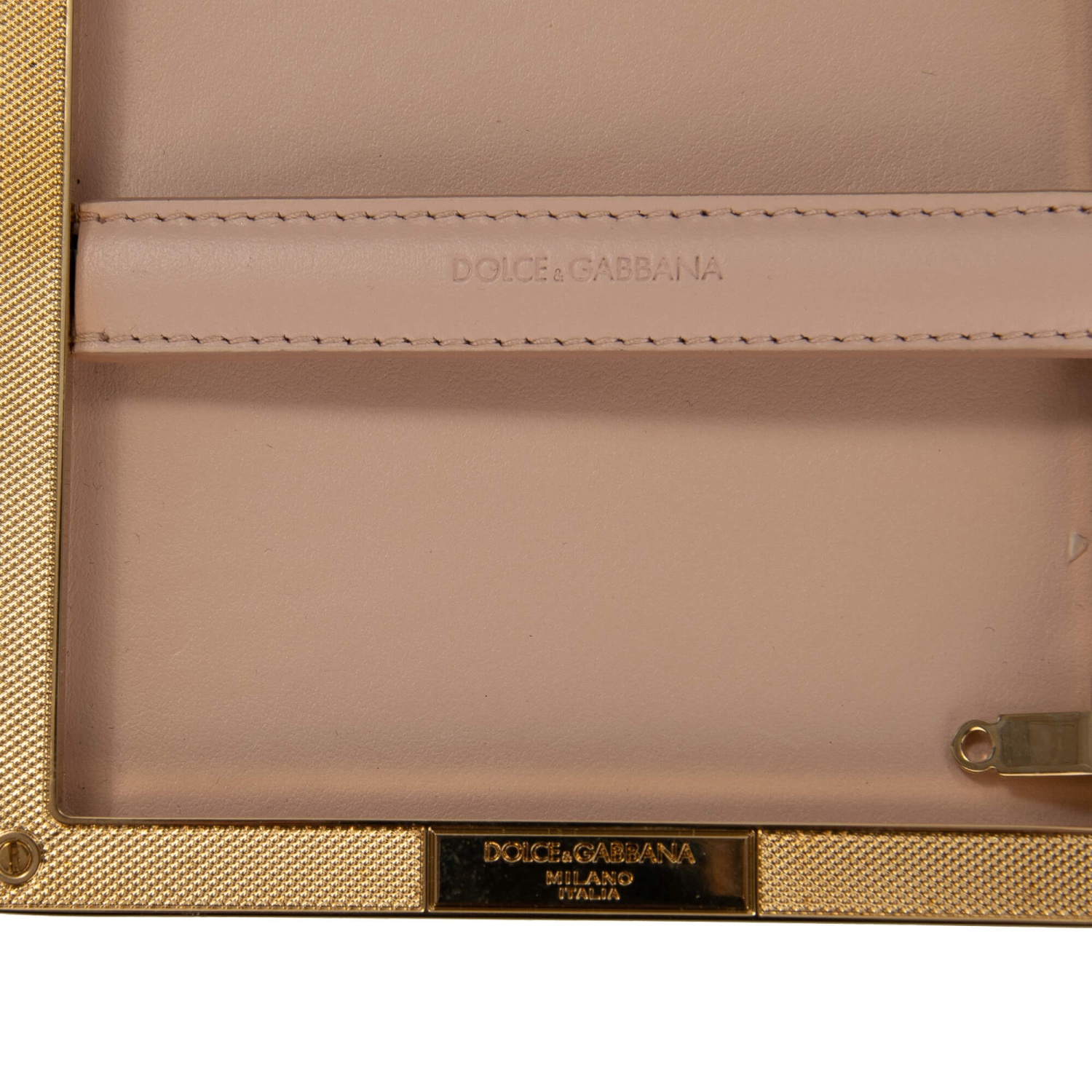 極美品 箱・袋付き DOLCE&GABBANA パール付き ウォレット チェーン $_57.JPG
