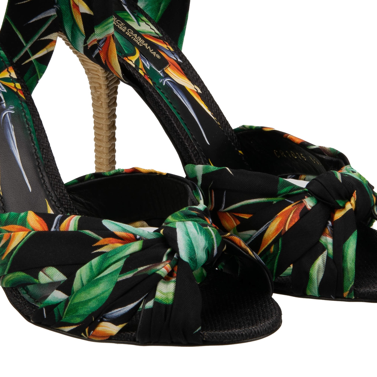 サンダル・ミュール Dolce & Gabbana Black Satin Keira Sandals Dolce & Gabbana Keira 105mm Satin Sandals | Black | FARFETCH