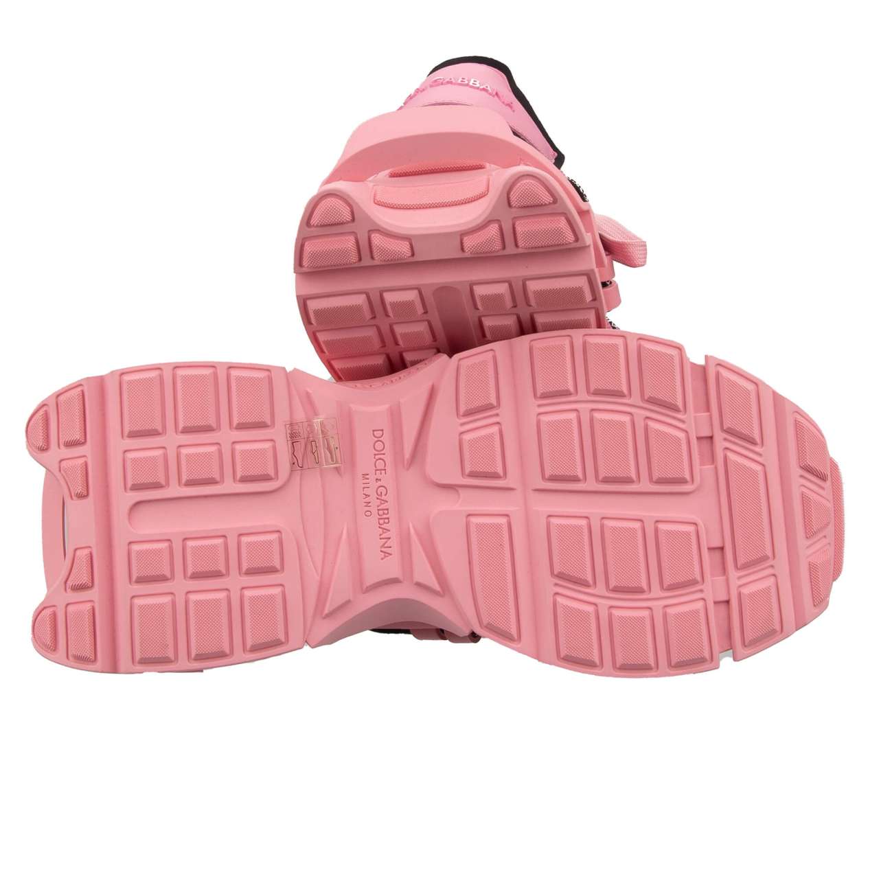 dolce-gabbana-dg-logo-woman-